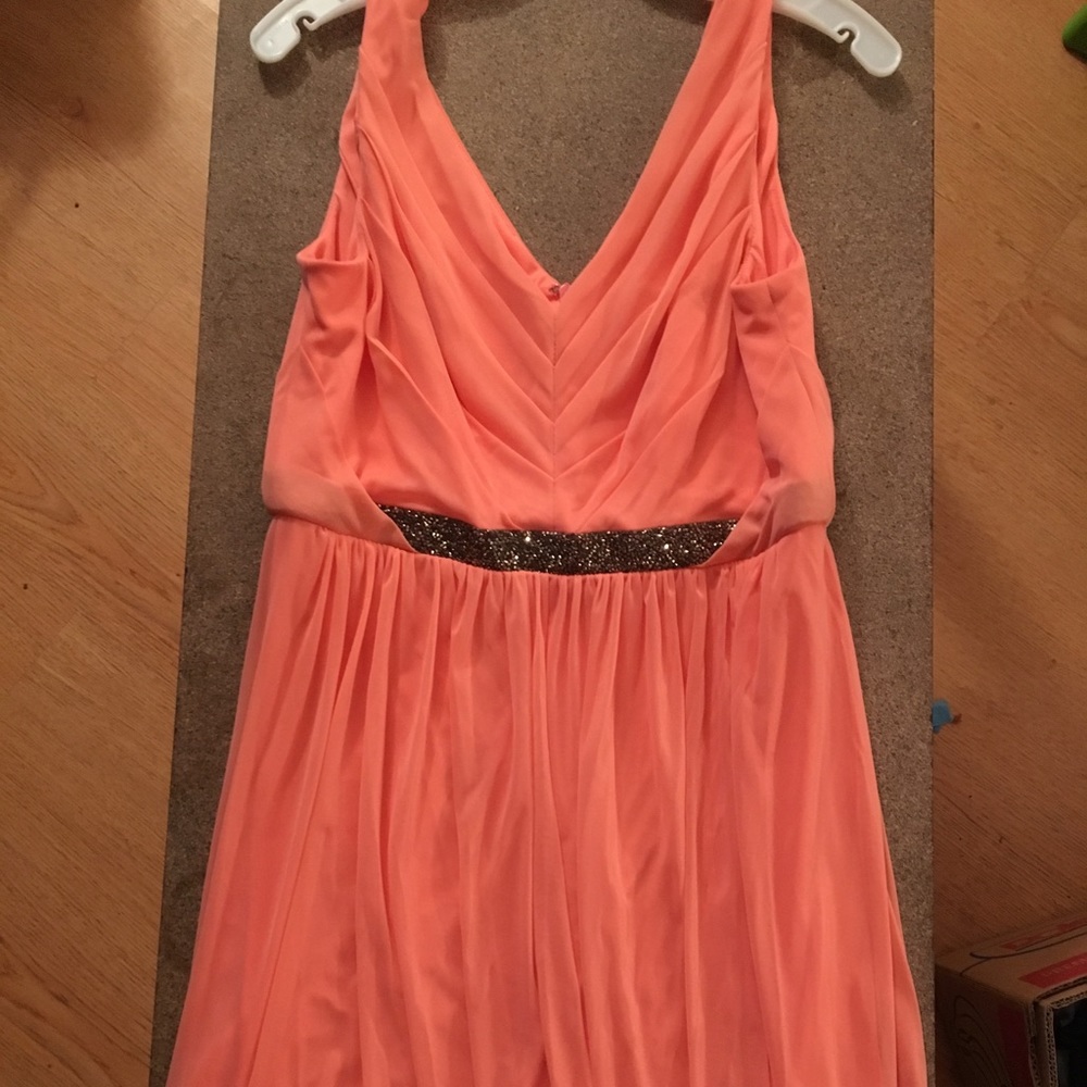 Short mesh V-Neck with beaded waistband